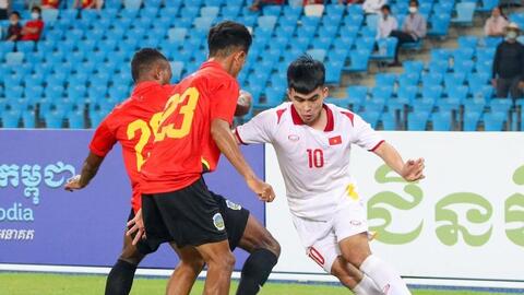 U23 Việt Nam quả cảm vào chung kết