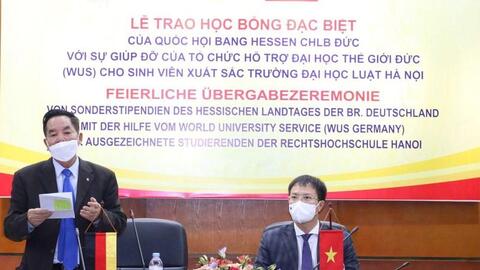 Quốc hội bang Hessen - CHLB Đức trao học bổng cho sinh viên Trường Đại học Luật Hà Nội