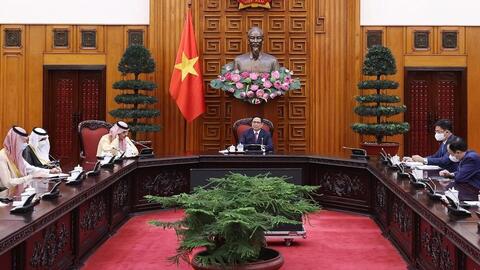 Việt Nam đề nghị Ả-rập Xê-út tăng cường tiếp nhận lao động tay nghề cao trong các lĩnh vực dịch vụ, chăm sóc y tế