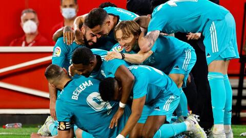 Sevilla 2-3 Real Madrid: Ngược dòng ngoạn mục
