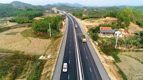Khơi thông vốn cho 2 cao tốc dọc biên giới phía Bắc