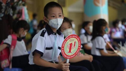Bất ngờ, lo lắng vì dự kiến tăng học phí