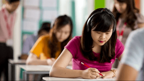 Hôm nay Hội đồng Anh dự kiến gửi lại hồ sơ tổ chức thi IELTS
