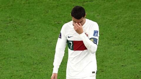 Ronaldo viết tâm thư sau khi bị loại khỏi World Cup 2022: Đừng nói tôi là kẻ phản bội