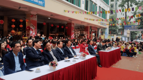 Ngày hội “Sáng mãi nét đẹp thanh lịch, văn minh” của học sinh Hoàn Kiếm