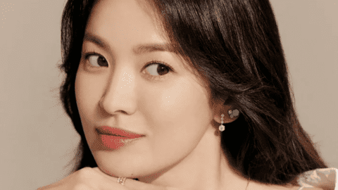 ''Khó thở'' khi bóc giá đồ dùng trong nhà Song Hye Kyo: Loa nghe nhạc giá gần 1 tỷ, ly uống trà siêu chảnh giá 200 đô