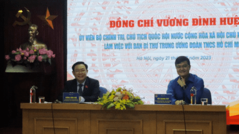 Chủ tịch Quốc hội Vương Đình Huệ làm việc với Ban Bí thư Trung ương Đoàn