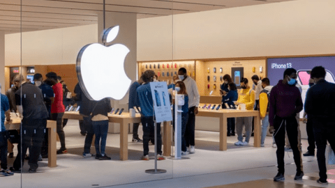 Apple có động thái đặc biệt trước giờ mở cửa hàng online đầu tiên tại Việt Nam