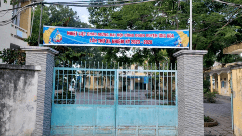 Huyện Ứng Hòa: Đẩy mạnh tuyên truyền trực quan chào mừng Đại hội Công đoàn huyện lần thứ XI