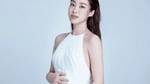 Hoa hậu Đỗ Mỹ Linh lần đầu công bố ảnh mang thai con đầu lòng: Nhan sắc phu nhân hào môn đỉnh chóp!