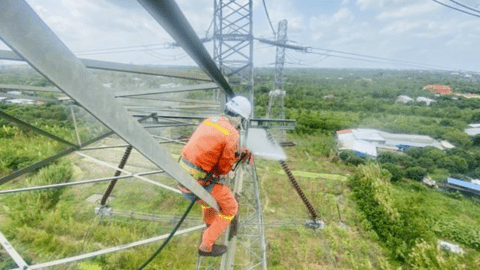 Thủ tướng yêu cầu khởi công đường dây 500kV gần 1 tỷ USD trong tháng 9