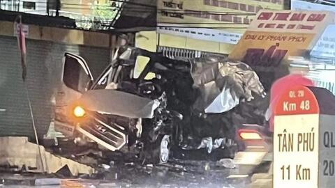 Thư về tòa soạn - Không thể bất lực với xe khách phóng nhanh, vượt ẩu