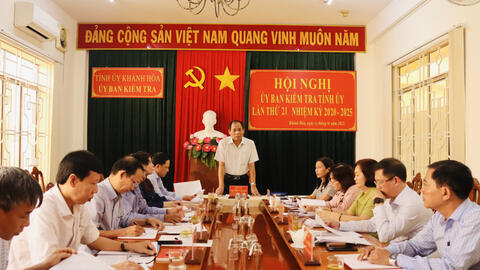Kỷ luật Giám đốc, Phó Giám đốc Văn phòng Đăng ký đất đai