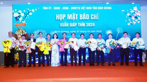 Thúc đẩy tuyên truyền thành tựu kinh tế-xã hội của tỉnh Bình Dương