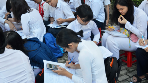 Góc nhìn giáo dục: Lạm phát học sinh giỏi "quốc tế"
