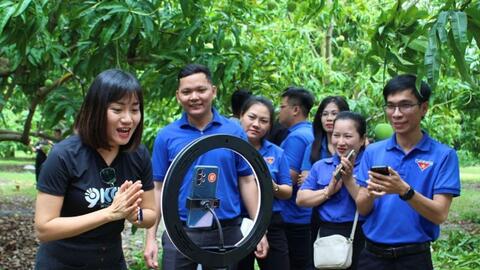 Khơi dậy tiềm năng, thế mạnh của tuổi trẻ trong chuyển đổi số