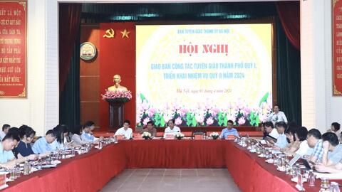 Tăng cường tuyên truyền, khơi gợi niềm tin và tình yêu với Thủ đô