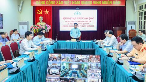 Kiên trì, kiên quyết trong thực hiện giải pháp bảo đảm an toàn giao thông