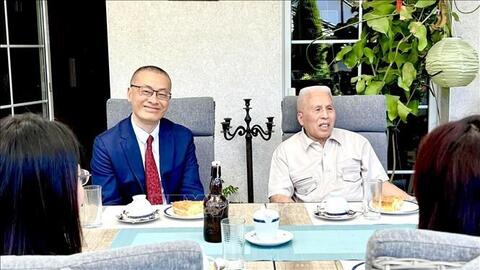 Kỷ niệm 134 năm Ngày sinh Chủ tịch Hồ Chí Minh: Đại sứ quán Việt Nam tại Đức tổ chức chuỗi hoạt động kỷ niệm sinh nhật Bác