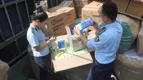 Cần khung pháp lý “quản” thuốc lá điếu, thuốc lá thế hệ mới