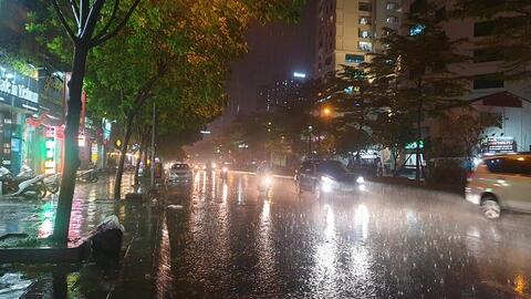 Thời tiết hôm nay (7-6): Bắc Bộ có mưa dông rải rác