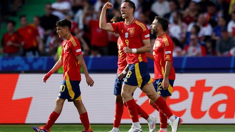 Đường tới Berlin: Tạm biệt tiki-taka, đây là Tây Ban Nha mới
