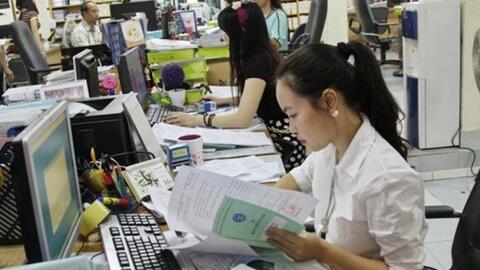 Bộ Nội vụ đề xuất quy định mới về miễn nhiệm cán bộ, công chức bị kỷ luật