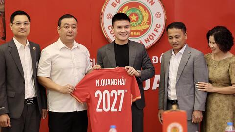 Tiền vệ Quang Hải chốt tương lai