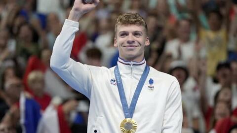 Olympic Paris 2024: Kình ngư phá 2 kỷ lục trong 2 giờ