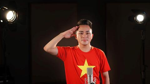 Ca sĩ Tùng Dương hoãn ra mắt MV, kêu gọi bạn bè ủng hộ nhân dân vùng bão lũ