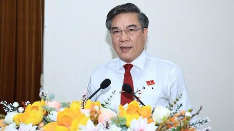 Phê chuẩn kết quả bầu Phó chủ tịch UBND tỉnh Đồng Nai đối với đồng chí Dương Minh Dũng