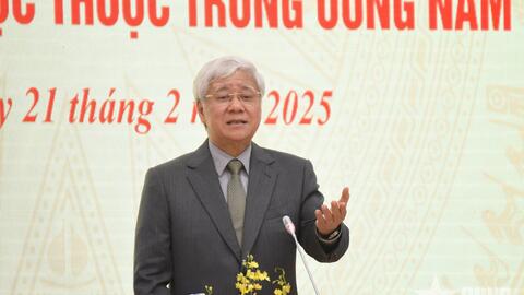 Đồng chí Đỗ Văn Chiến dự Hội nghị Chủ tịch Ủy ban MTTQ Việt Nam các tỉnh, thành phố trực thuộc Trung ương