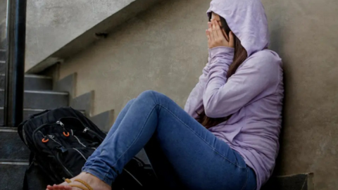 <a href="/ngam" title="Ngẫm" rel="dofollow">Ngẫm</a>