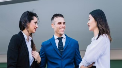 <a href="/ngam" title="Ngẫm" rel="dofollow">Ngẫm</a>