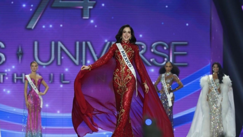 Người đẹp 25 tuổi, từng bị ông Nawat mắng xuất sắc đăng quang Miss Universe 2025