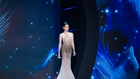 Nghĩa cử gây xúc động của Hương Giang khi hay tin quê nhà oằn mình vì mưa lũ