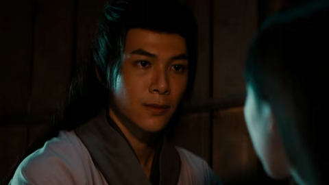 Trước thềm công chiếu, “Hoàng tử quỷ” tung MV nhạc phim “cực suy”