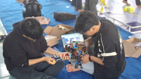 Những lớp học cầu nối hướng nghiệp