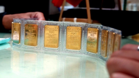 Giá vàng hôm nay 10/12 trong nước đảo chiều giảm mạnh, thế giới tiếp đà tăng nhẹ