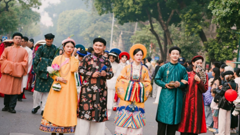 Bản sắc Việt từ cổ phục đám cưới truyền thống