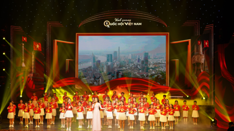 Tổ chức thành công Chương trình nghệ thuật chính luận "Vinh quang Quốc hội Việt Nam"