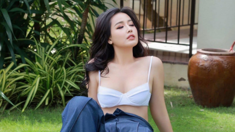 Mai Phương Thúy thiêu đốt ánh nhìn, ghi điểm với body quyến rũ trên sân tennis