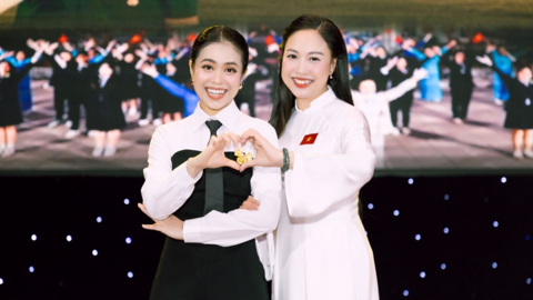 Thượng úy, ca sĩ Trần Bích Ngọc: 10 năm Sao Mai và món quà âm nhạc dâng Đảng