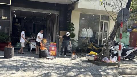 Nguy cơ cháy nổ từ thói quen đốt vàng mã