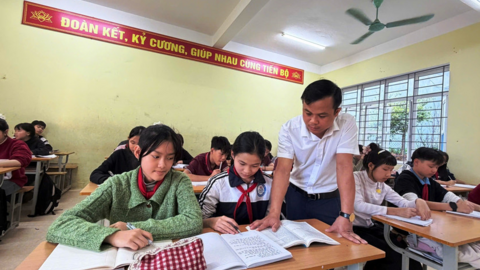 Gieo tình yêu lịch sử nơi biên giới