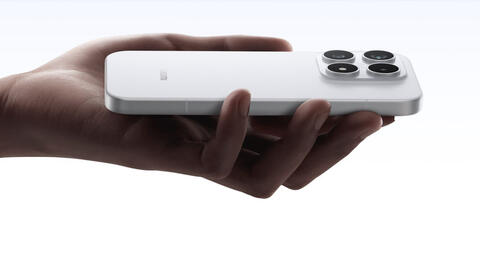 Xiaomi 17: Flagship nhỏ gọn, sức mạnh vô đối