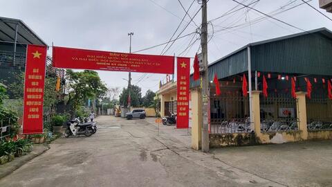 Chuẩn bị cho ngày bầu cử tại Tùng Thiện: Ghi nhận ở tổ dân phố đặc biệt