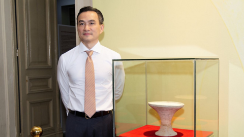 Những người 'làm giàu' kho tàng bảo vật quốc gia