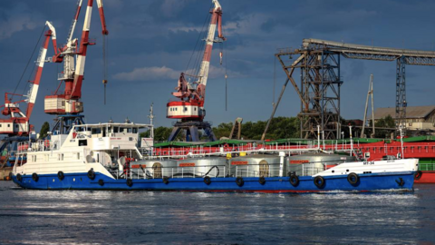 EU trì hoãn đề xuất cấm vĩnh viễn dầu mỏ của Nga