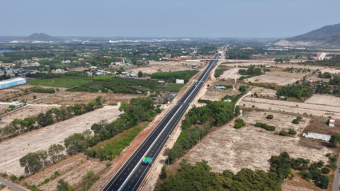 Đến năm 2050, cả nước có 43 tuyến đường bộ cao tốc dài trên 8.900km